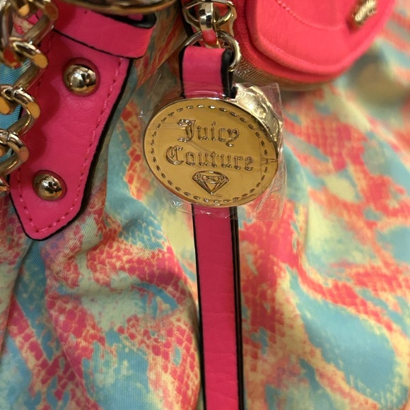 Juicy Couture Neon
Preppy Pink Large
Tunnel Flap Envelope
Cross Body Purse
Y2K. - Picture 10 of 15